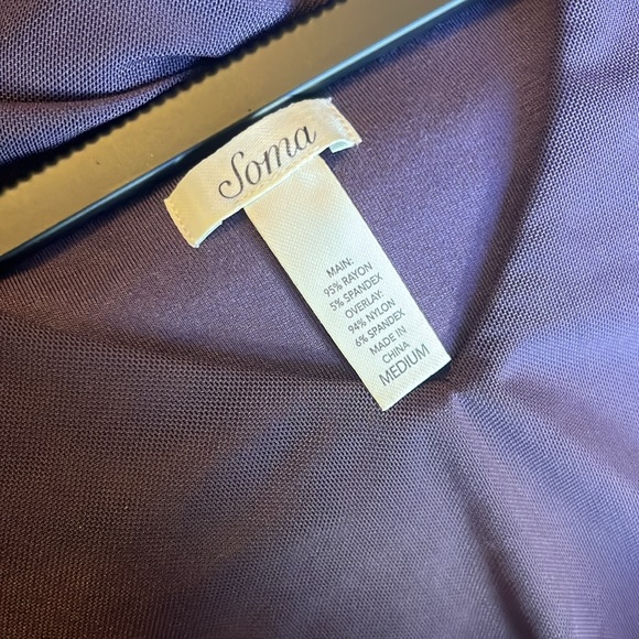 Soma sleeveless tunic, elegant mesh dark purple design with monochromatic lining - Picture 3 of 3